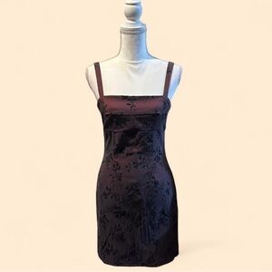 Elegant Floral Dress with Straps